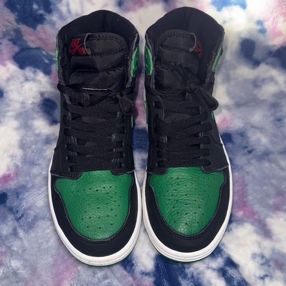 Jordan 1 Retro High Pine Green Black - 8.5 Men’s/ 10 Women’s - Picture 4 of 9